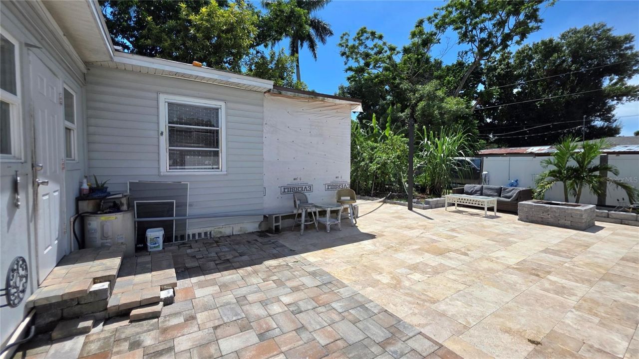 1702 26th Street W, Bradenton, FL 34205 Photo