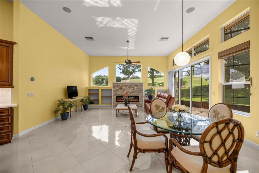 1861 N Eagle Chase Drive , Hernando, FL 34442 Photo