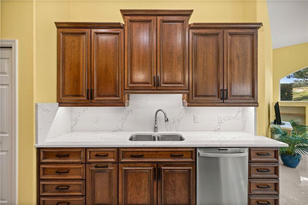 1861 N Eagle Chase Drive , Hernando, FL 34442 Photo