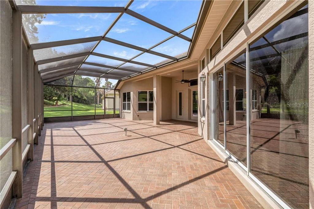 1861 N Eagle Chase Drive , Hernando, FL 34442 Photo