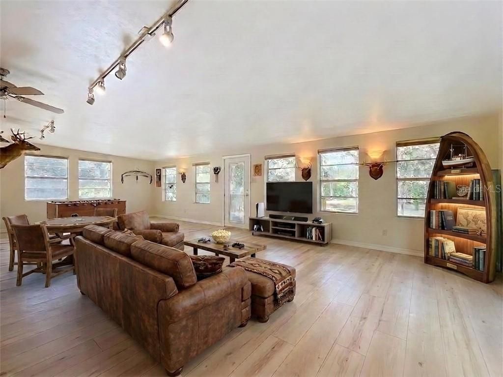 11590 N Kayak Point , Inglis, FL 34449 Photo