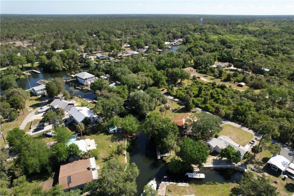 11590 N Kayak Point , Inglis, FL 34449 Photo