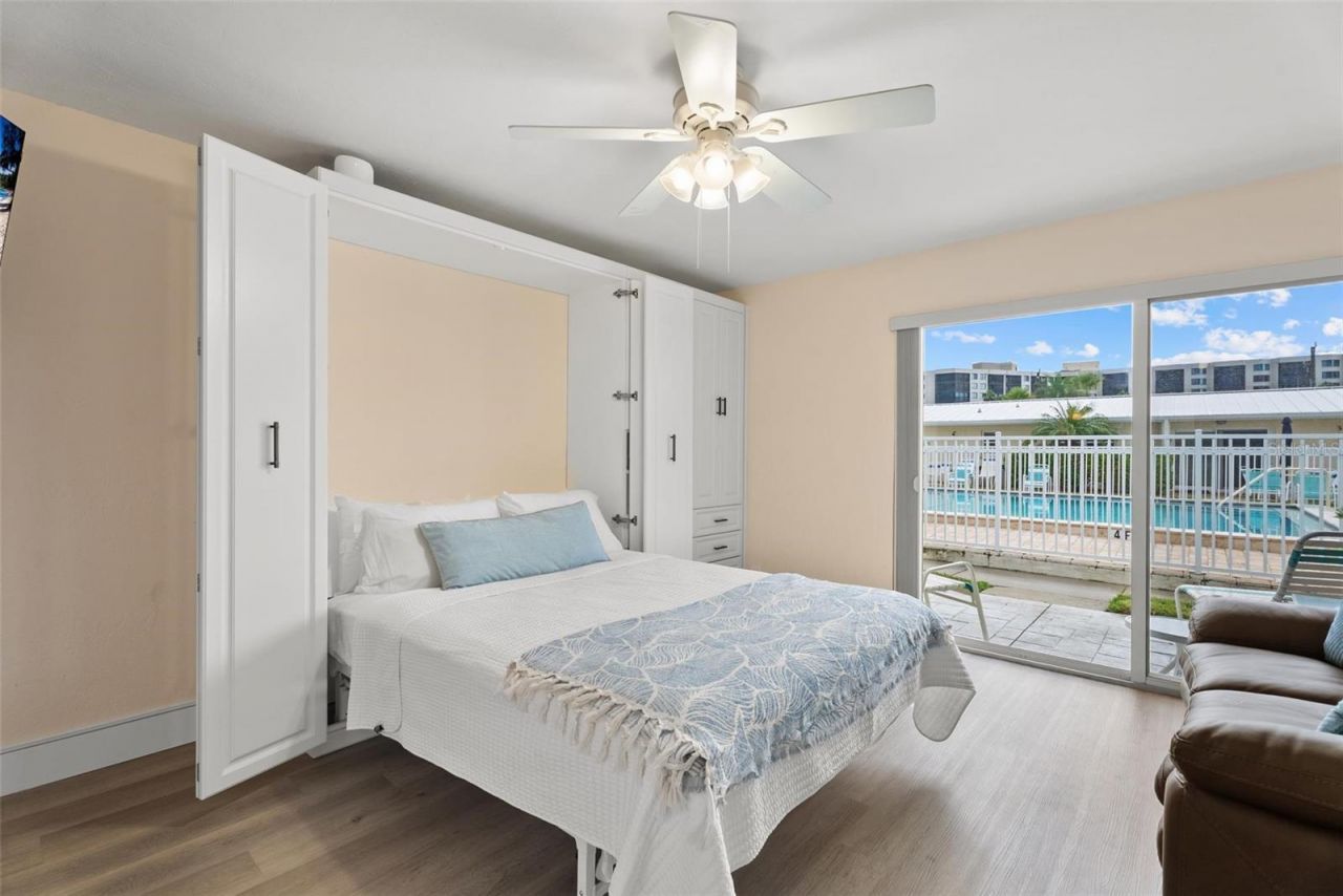 5830 Midnight Pass Road , Unit 8, Sarasota, FL 34242 Photo