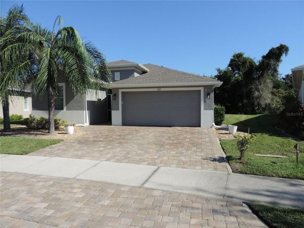 5070 LAYTON DRIVE , VENICE, FL 34293