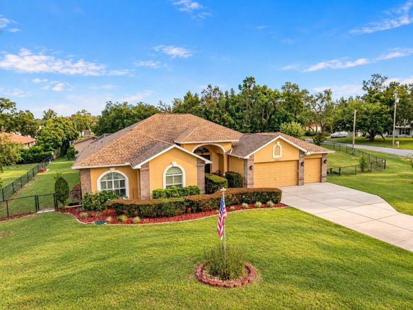1486 ALAMEDA DRIVE , SPRING HILL, FL 34609