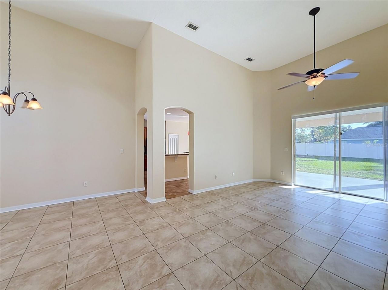 36310 Cavalier , Grand Island, FL 32735 Photo