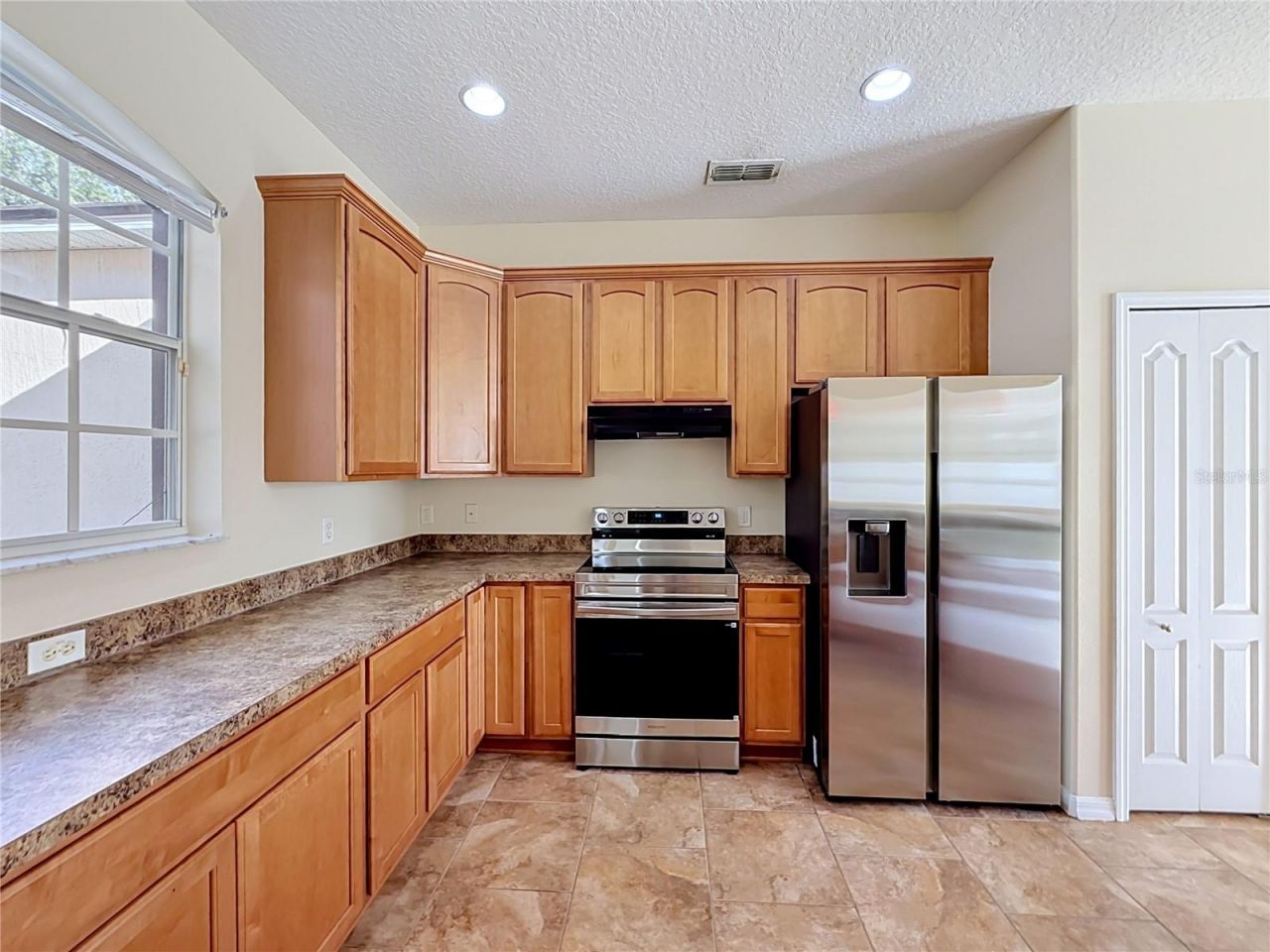 36310 Cavalier , Grand Island, FL 32735 Photo
