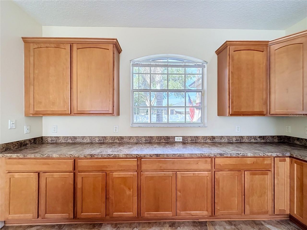 36310 Cavalier , Grand Island, FL 32735 Photo