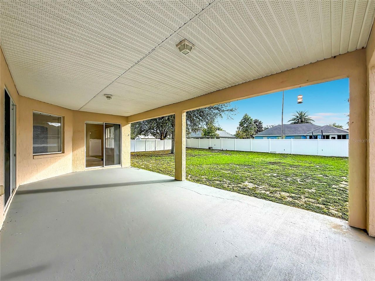 36310 Cavalier , Grand Island, FL 32735 Photo