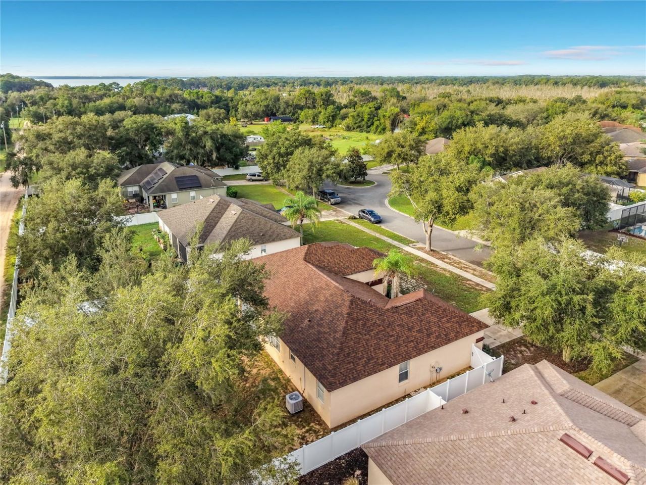 36310 Cavalier , Grand Island, FL 32735 Photo