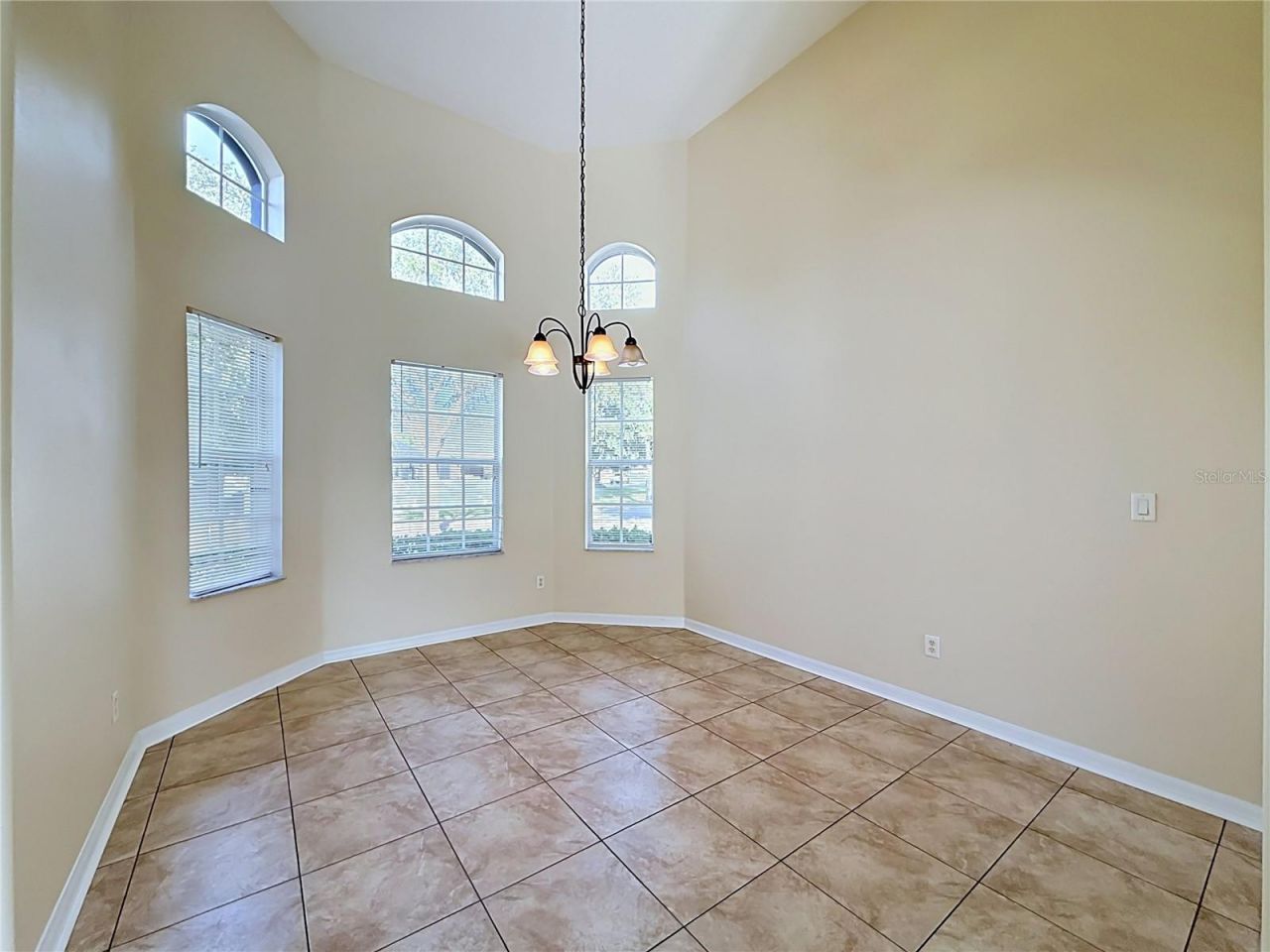 36310 Cavalier , Grand Island, FL 32735 Photo