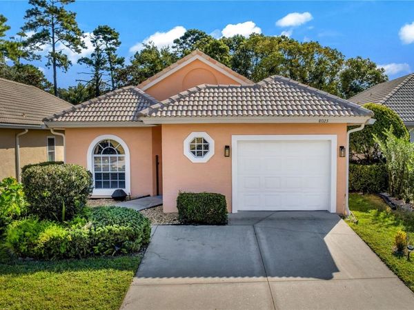 8023 SAINT ANDREWS WAY , MOUNT DORA, FL 32757