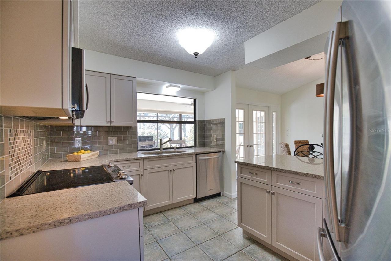 32 Inlets Boulevard , Unit 32, Nokomis, FL 34275 Photo