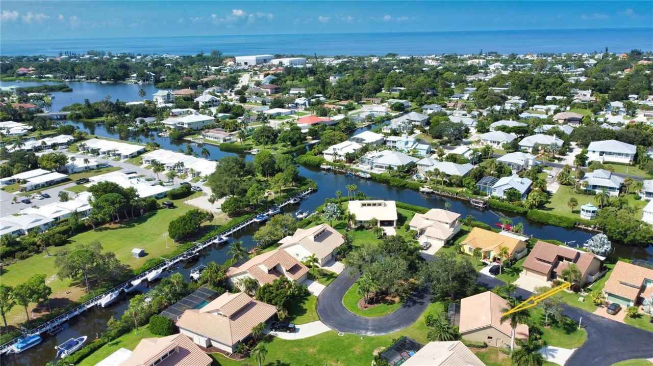 32 Inlets Boulevard , Unit 32, Nokomis, FL 34275 Photo