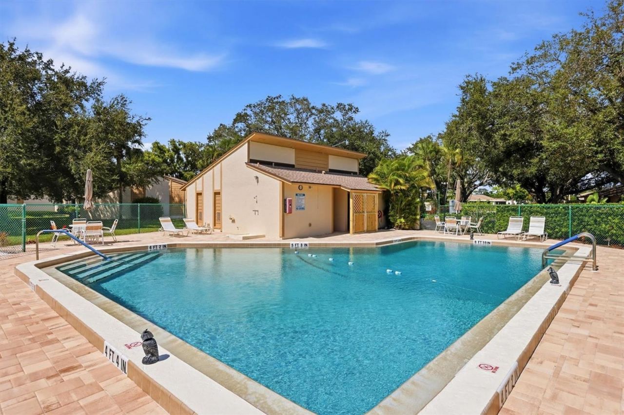 2906 63rd Street W, Unit 206, Bradenton, FL 34209 Photo