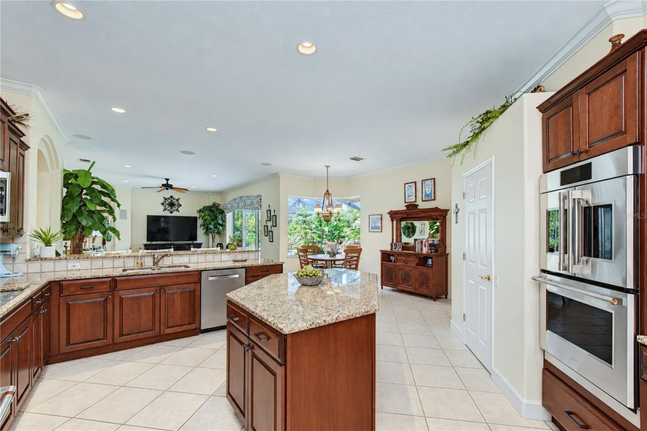5513 Keeler Oak Street, Lithia, FL 33547 Photo