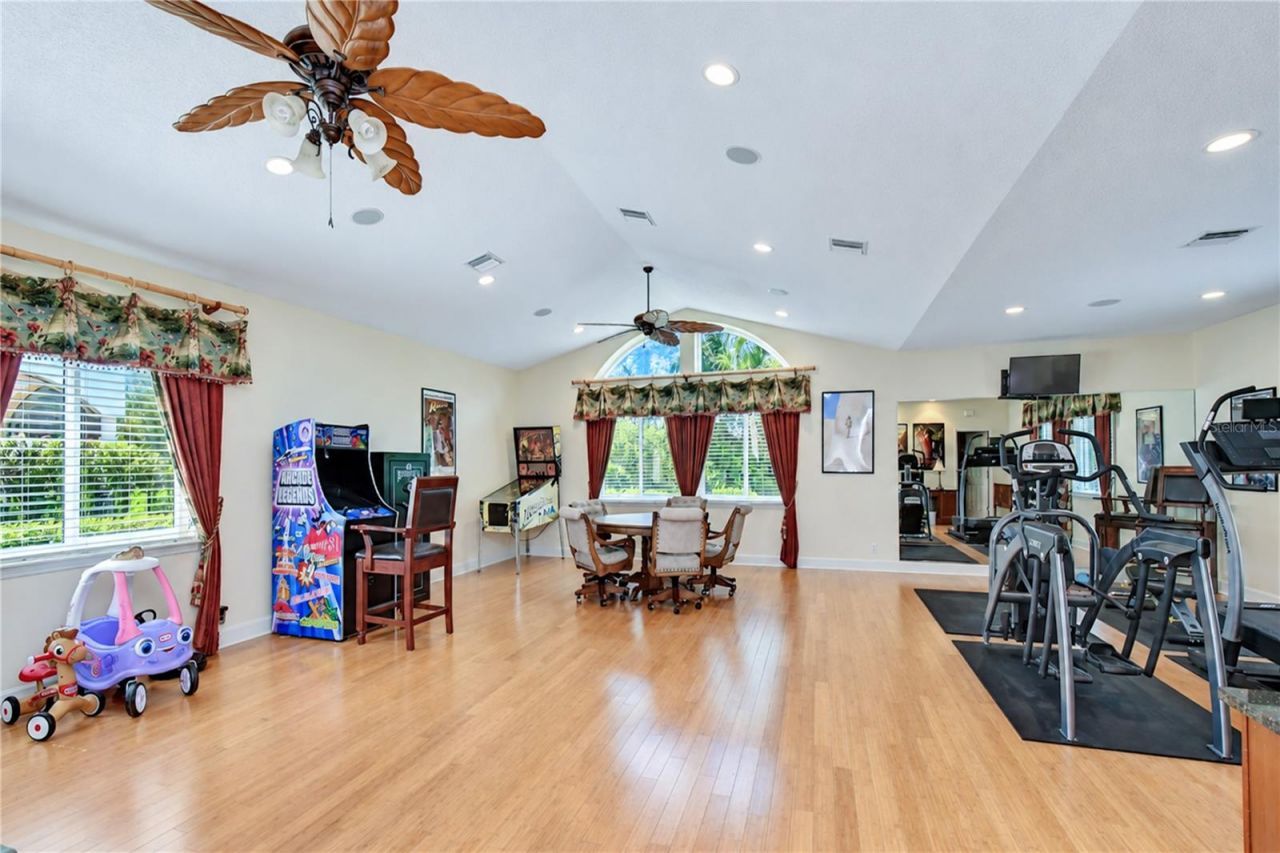 5513 Keeler Oak Street, Lithia, FL 33547 Photo