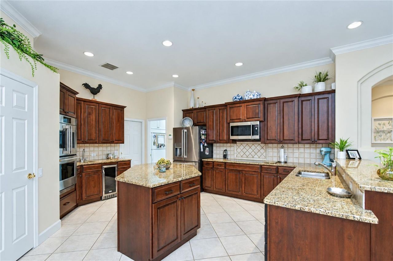 5513 Keeler Oak Street, Lithia, FL 33547 Photo