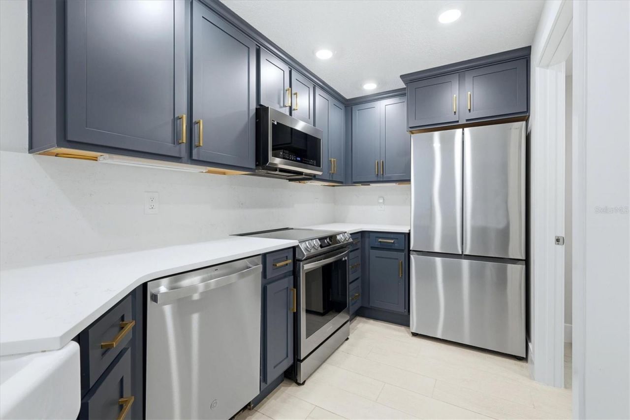 5711 Bentgrass Drive , Unit 19-102, Sarasota, FL 34235 Photo