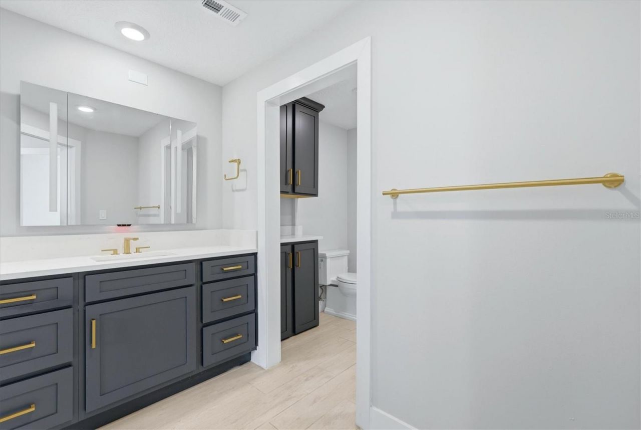 5711 Bentgrass Drive , Unit 19-102, Sarasota, FL 34235 Photo