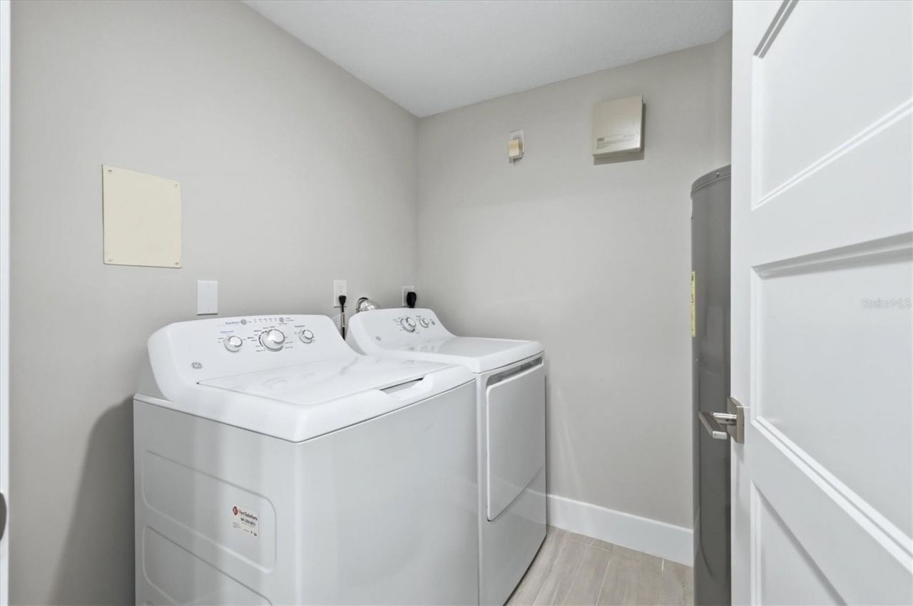 5711 Bentgrass Drive , Unit 19-102, Sarasota, FL 34235 Photo
