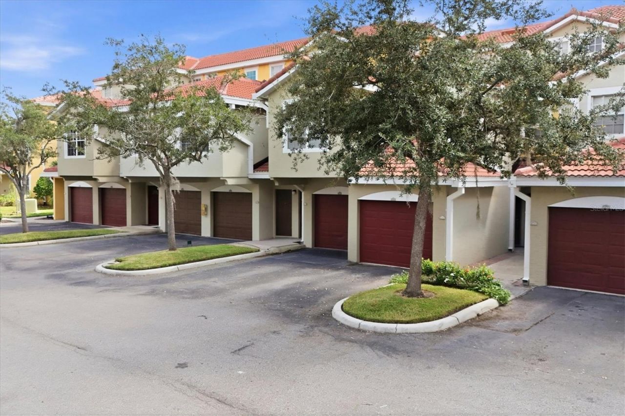 5711 Bentgrass Drive , Unit 19-102, Sarasota, FL 34235 Photo