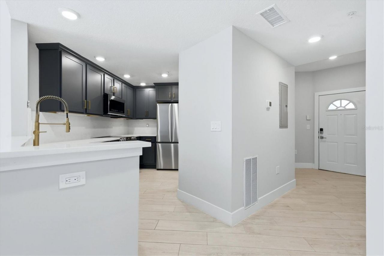 5711 Bentgrass Drive , Unit 19-102, Sarasota, FL 34235 Photo
