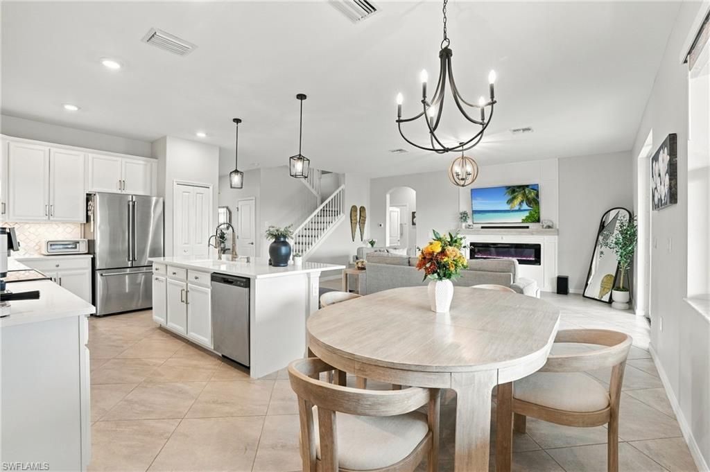 2114 Hamlin St , Naples, FL 34120 Photo