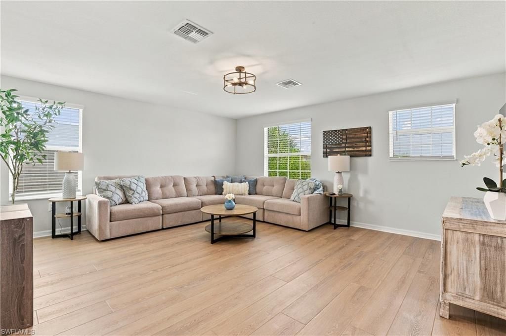 2114 Hamlin St , Naples, FL 34120 Photo