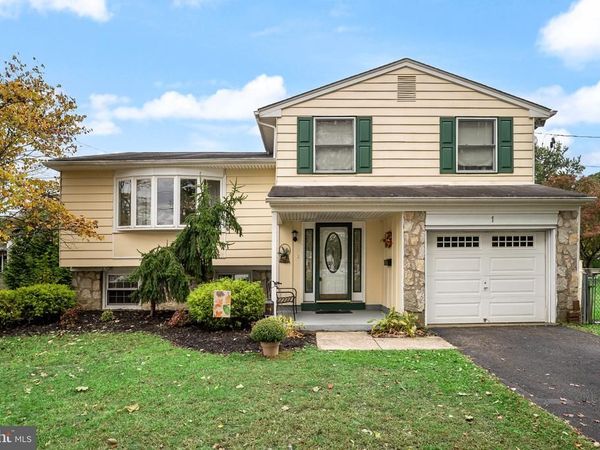1 TOMAHAWK DRIVE, MARLTON, NJ 08053