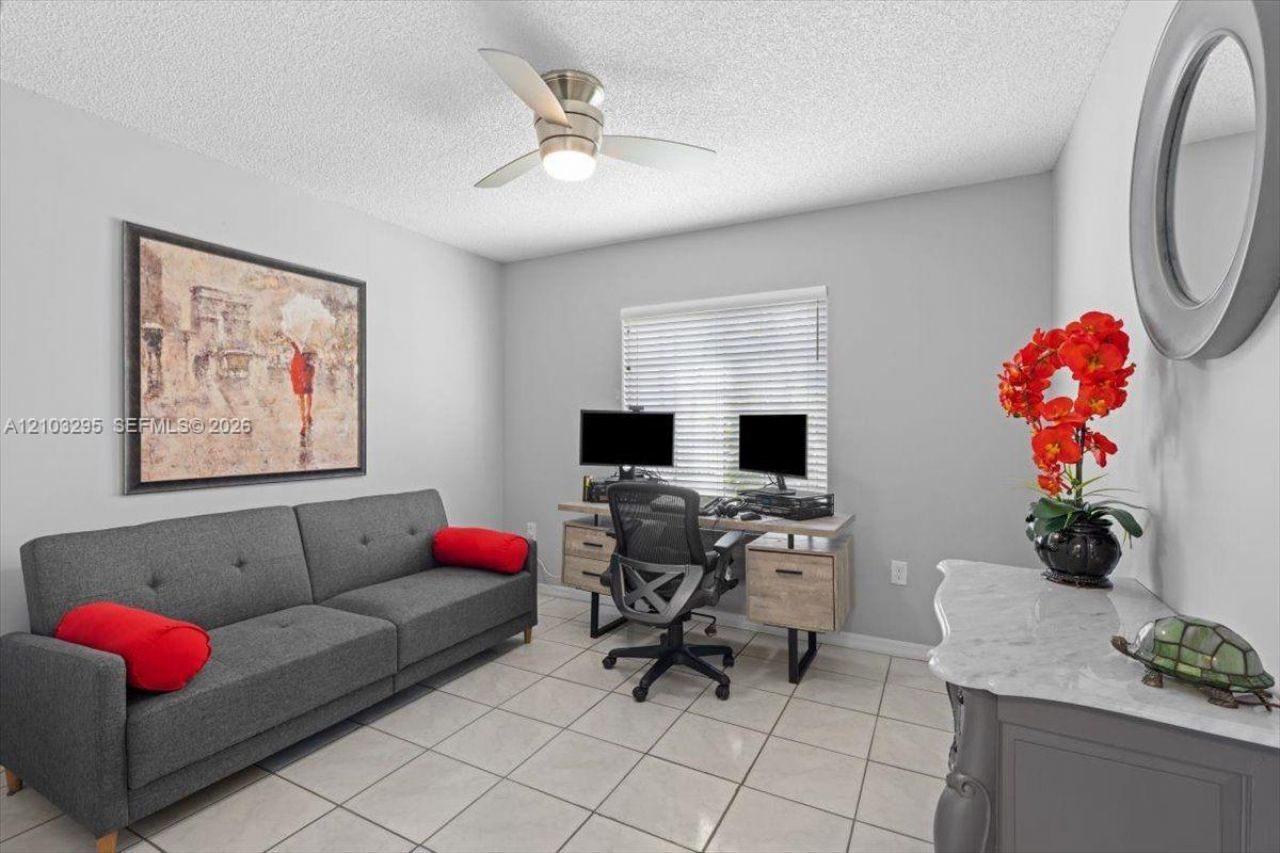 1010 NW 125th Ave , Sunrise, FL 33323 Photo