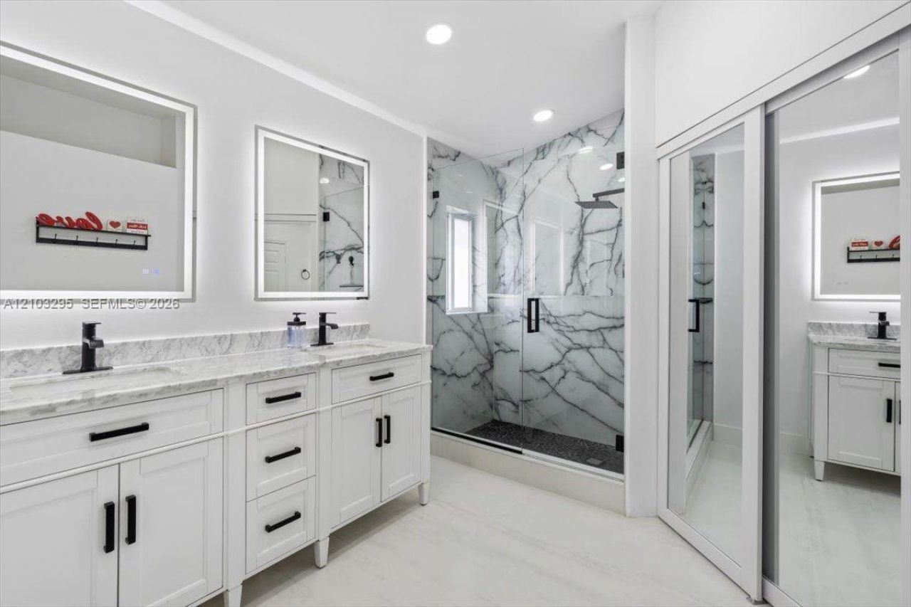 1010 NW 125th Ave , Sunrise, FL 33323 Photo
