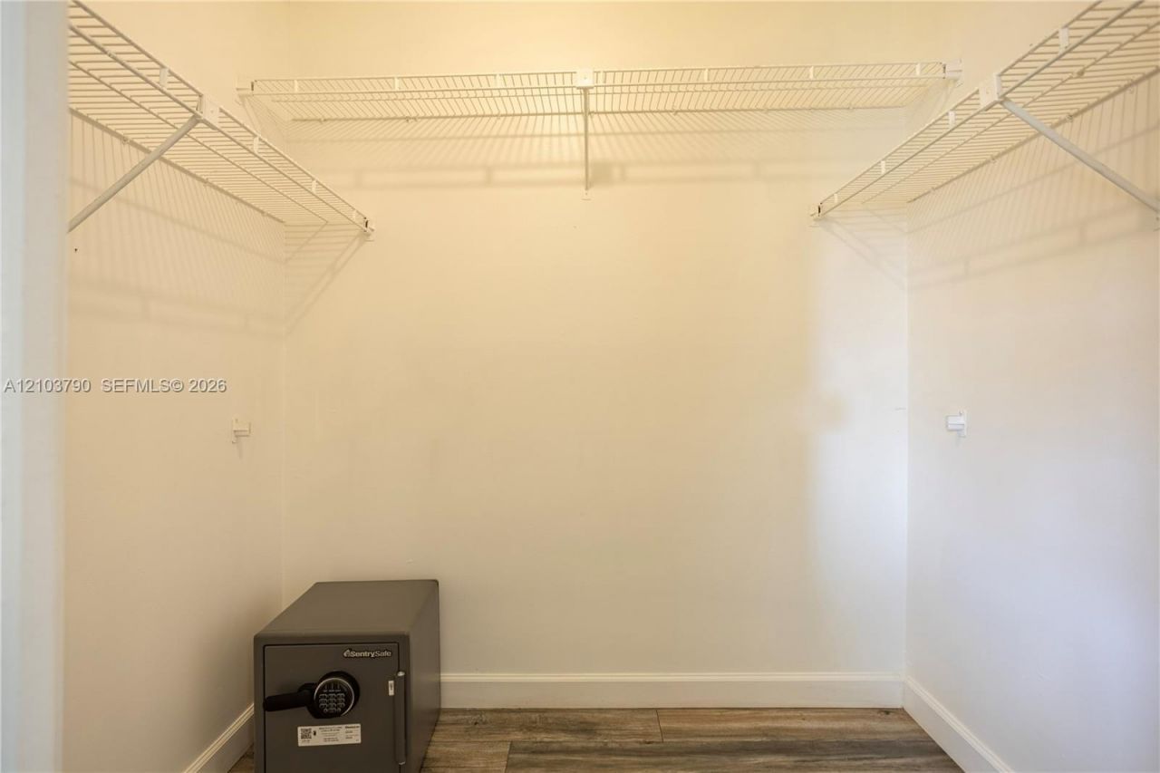 3951 NE 19th Rd , Unit 1702, Pompano Beach, FL 33064 Photo