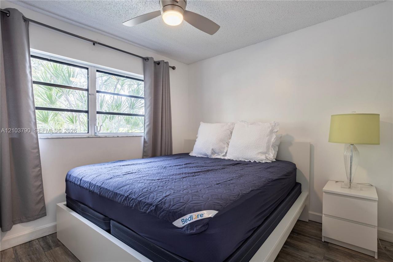 3951 NE 19th Rd , Unit 1702, Pompano Beach, FL 33064 Photo