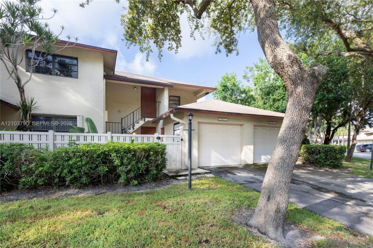 3951 NE 19th Rd , Unit 1702, Pompano Beach, FL 33064 Photo
