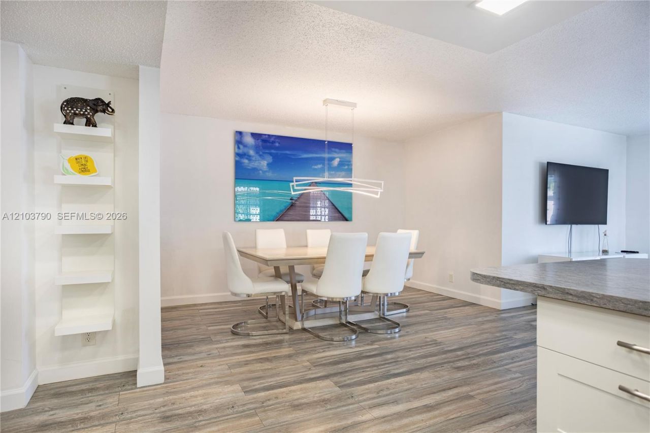 3951 NE 19th Rd , Unit 1702, Pompano Beach, FL 33064 Photo