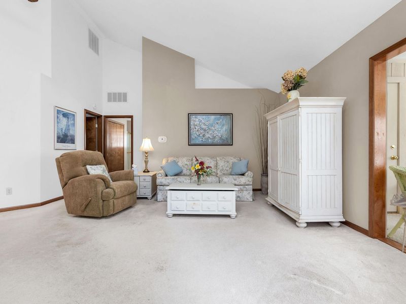 416 Woodside Place, Bellefontaine, OH 43311 Photo 6