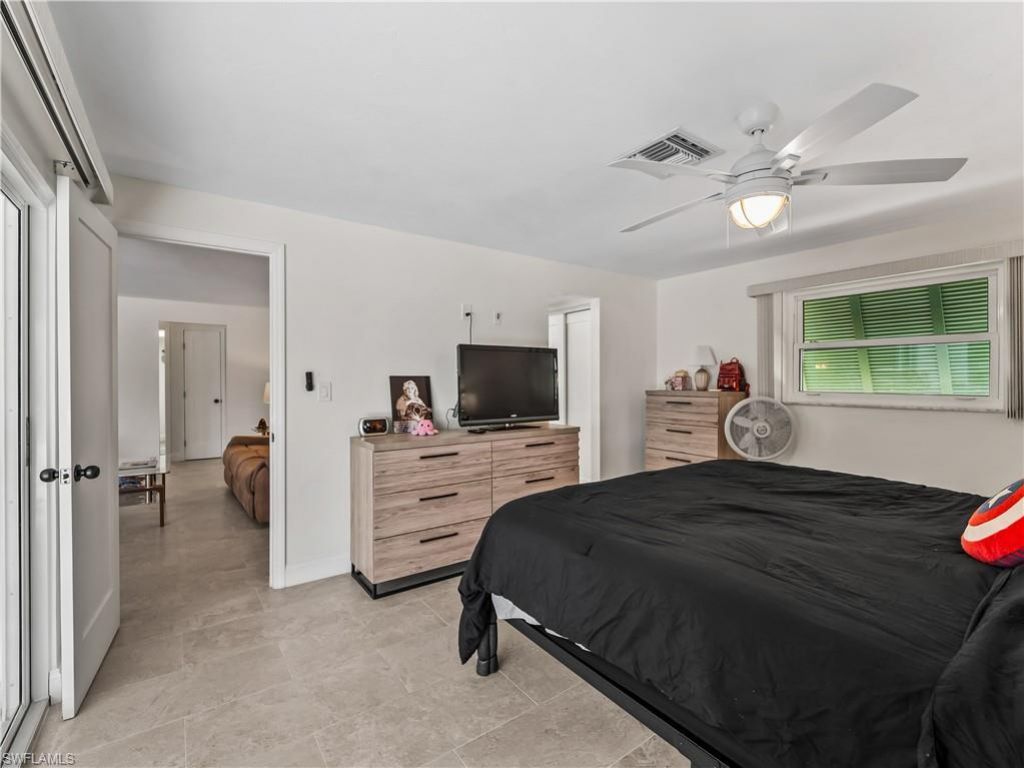 290 3rd St W, Bonita Springs, FL 34134 Photo