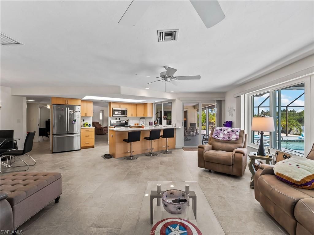 290 3rd St W, Bonita Springs, FL 34134 Photo
