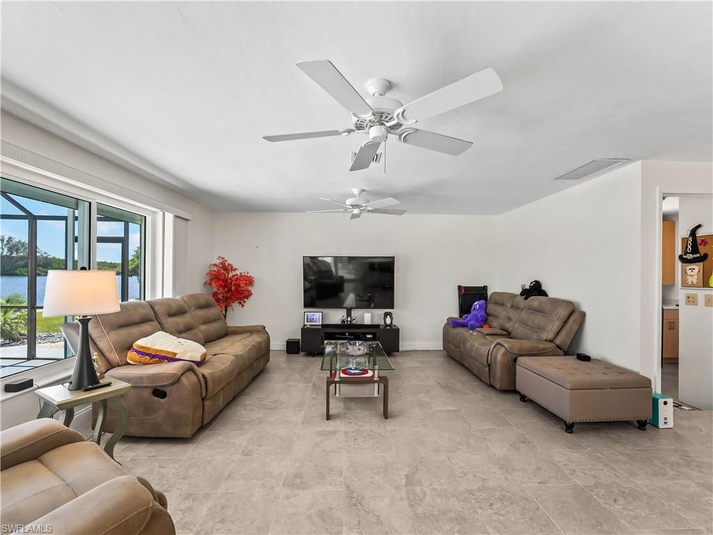 290 3rd St W, Bonita Springs, FL 34134 Photo