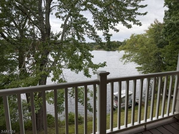 376 C Lake Shore South O302, Montague, NJ 07827