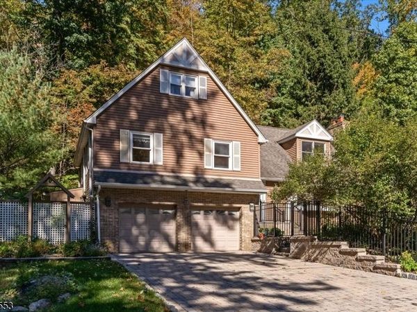 51 Whippoorwill Ln, Sparta, NJ 07871