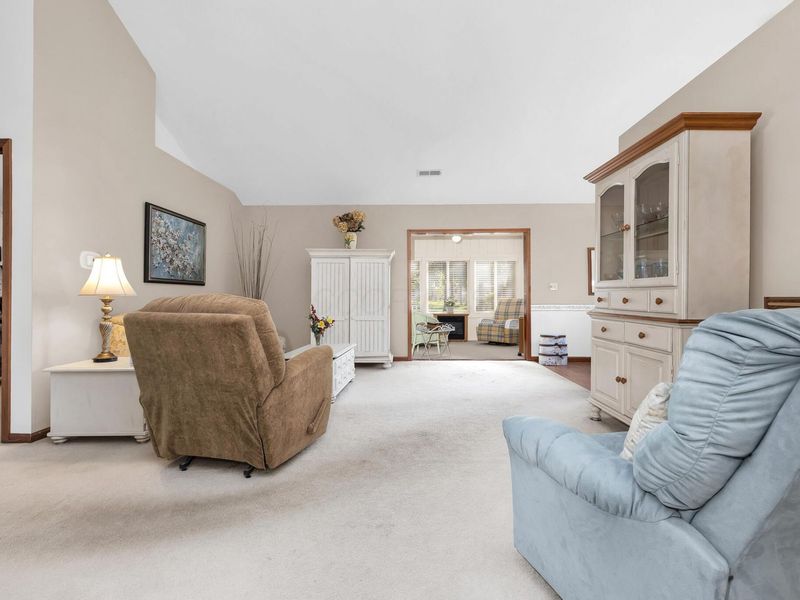 416 Woodside Place , Bellefontaine, OH 43311 Photo 4