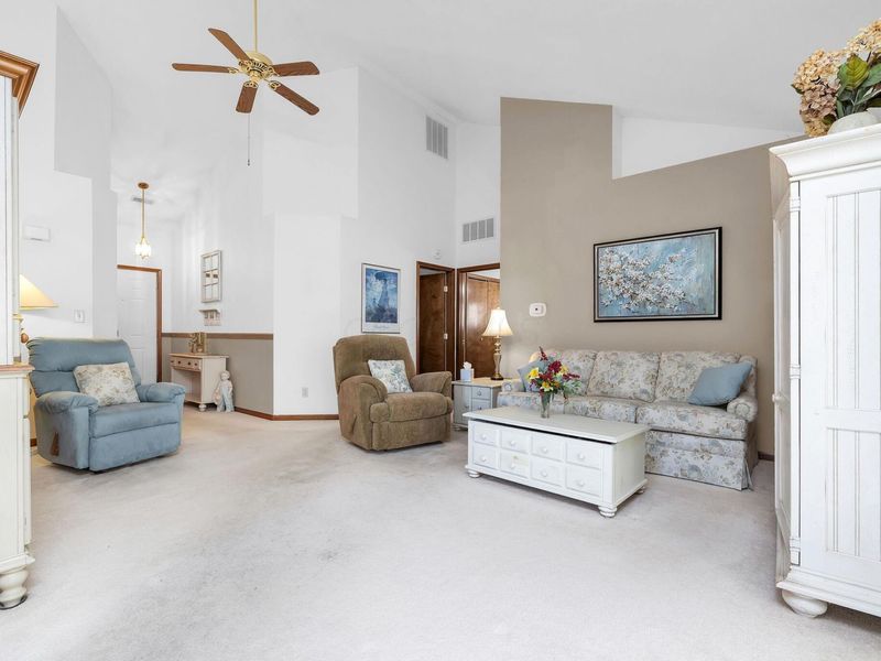 416 Woodside Place , Bellefontaine, OH 43311 Photo 5