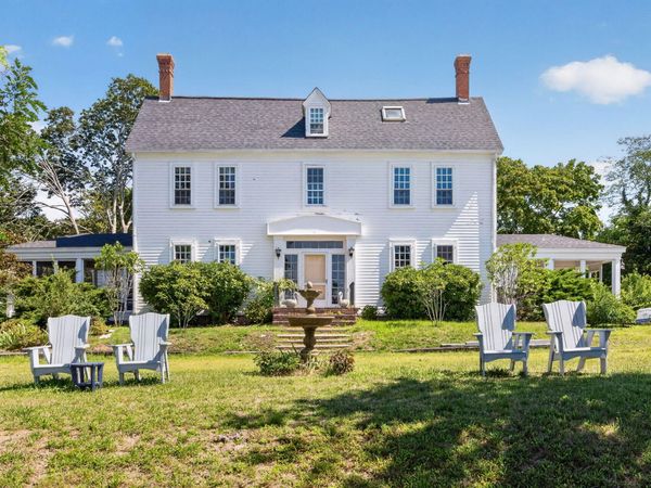 70 Main Street, Wellfleet, MA 02667
