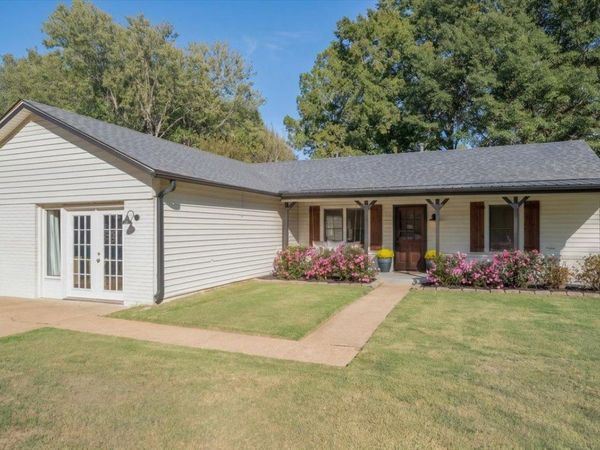 814 BARBARA LYNN DR, Collierville, TN 38017