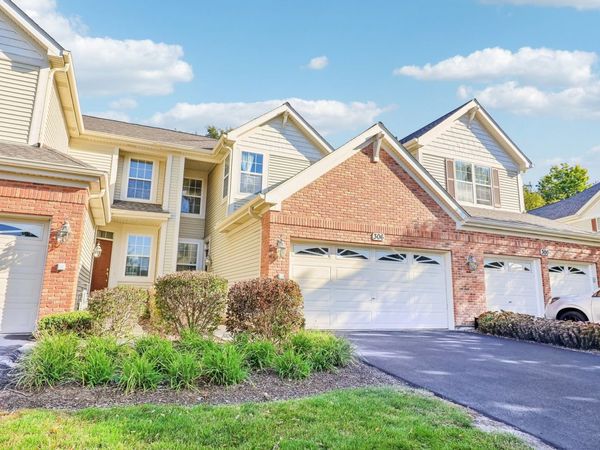 306 Remington Drive , St. Charles, IL 60175