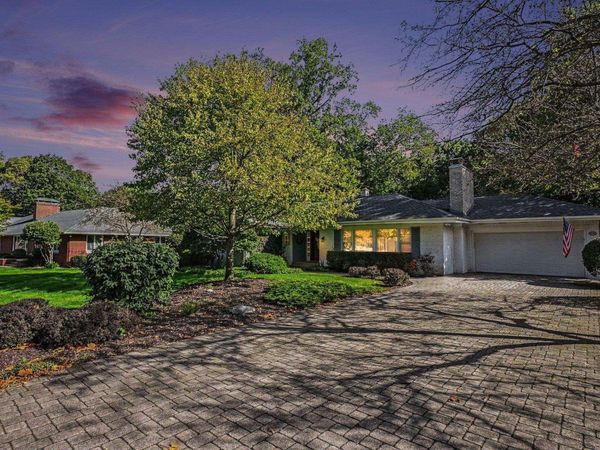 58590 Summit Ridge Road, Mishawaka, IN 46544