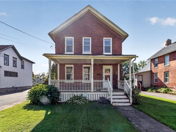 164 E North Street , Geneva, NY 14456