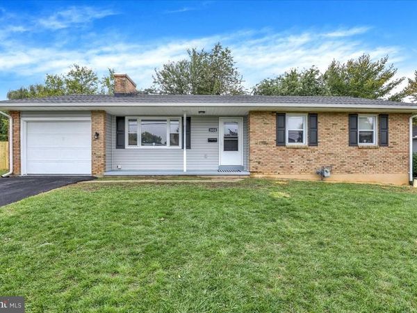 1624 GREENWOOD DRIVE, LEBANON, PA 17046